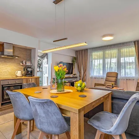 Beautiful In Skatari With Kitchen